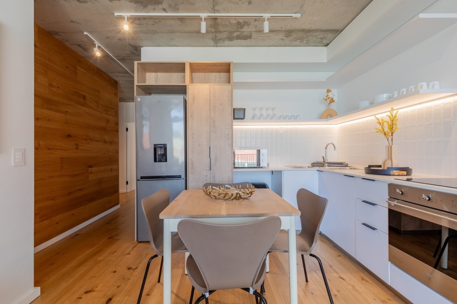 2 Bedroom Property for Sale in Sea Point Western Cape